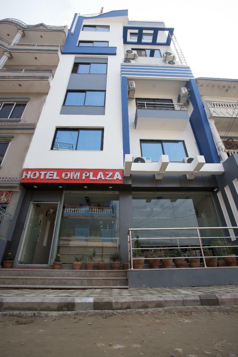 Oyo 136 Hotel Om Plaza Kathmandu Ngoại thất bức ảnh